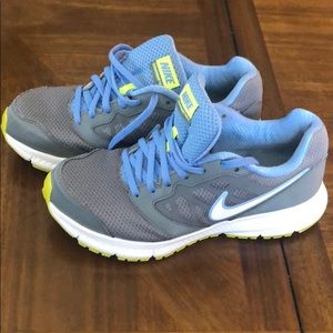 Nike Downshifter 6